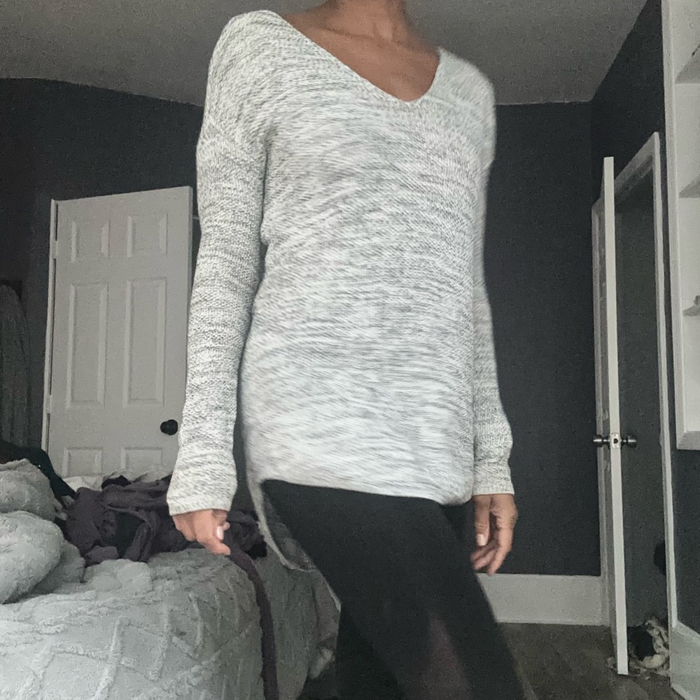 H&M Marbled V-Neck Knit Sweater - Light Gray